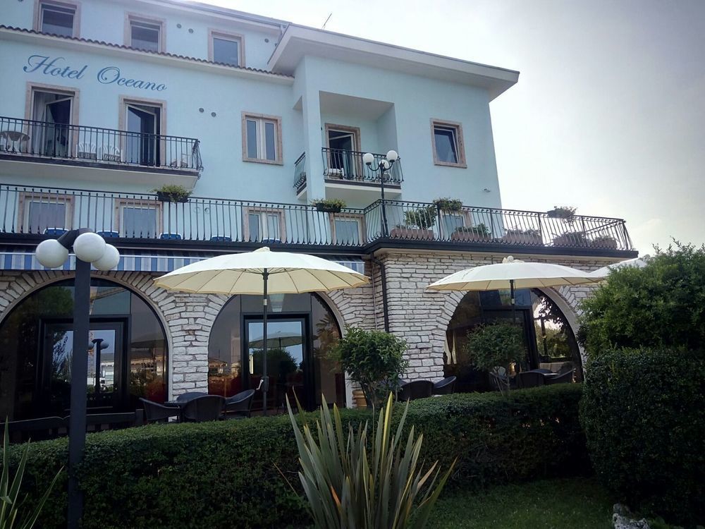 Hotel Oceano Peschiera del Garda Exterior photo